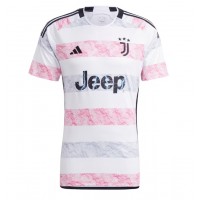 Billiga Juventus Weston McKennie #16 Borta fotbollskläder 2023-24 Kortärmad
